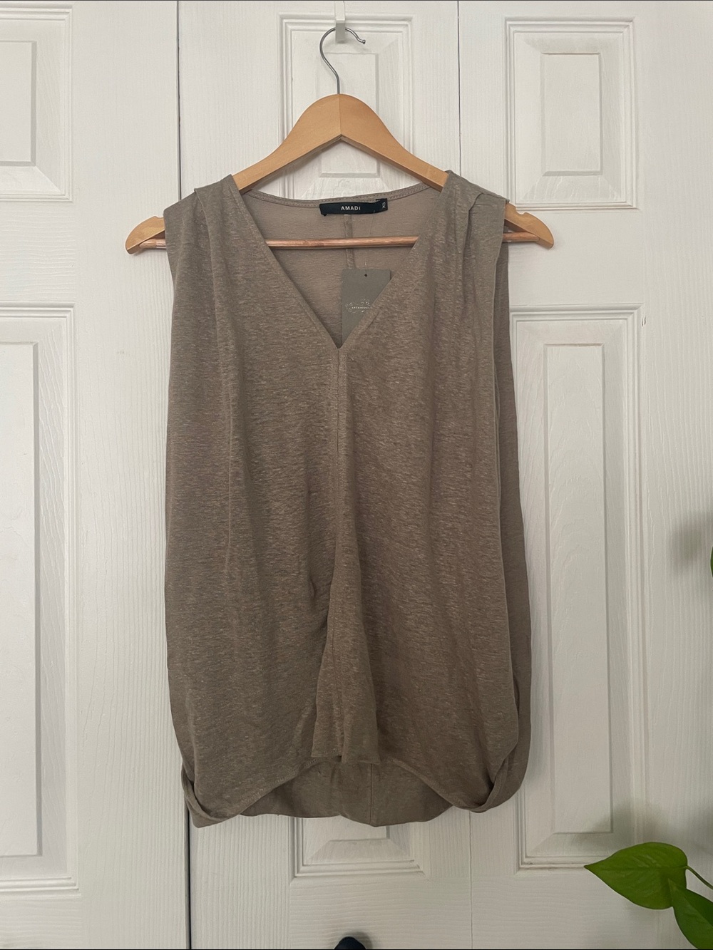 Anthropologie Amadi Sleeveless V-Neck Top